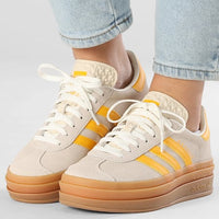 Cream / Yellow